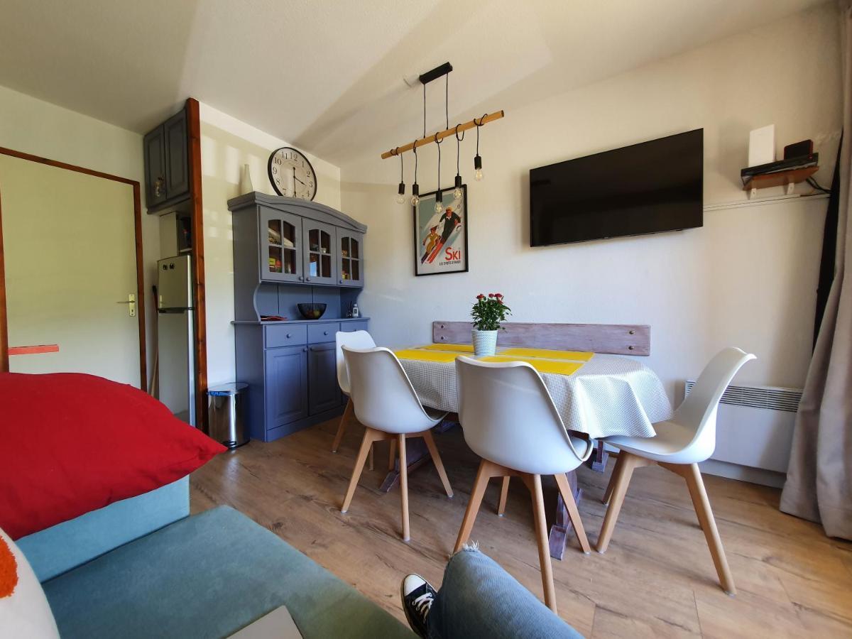 Très bel appartement vue montagne du Dévoluy Saint-Étienne-en-Dévoluy Esterno foto